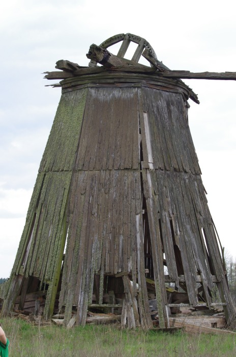 Ветряные деревянные мельницы на Брянщине исчезают