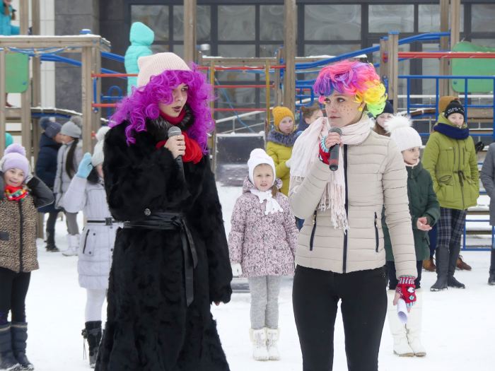 Клинцовские волонтеры провели «Счастливую прогулку» в День доброты и милосердия