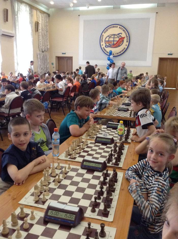 Юные клинчане участвовали в шахматном турнире "Юные звезды" в Звездном городке