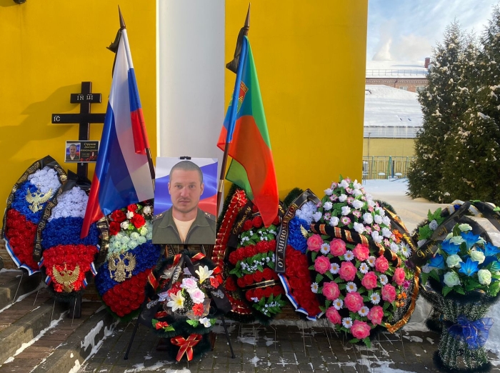 В Клинцах прощаются с Дмитрием Струковым, погибшим при выполнении воинского долга 