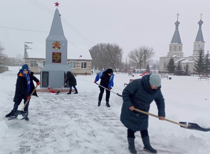В Клинцовском районе прошла акция «Дорога к обелиску»