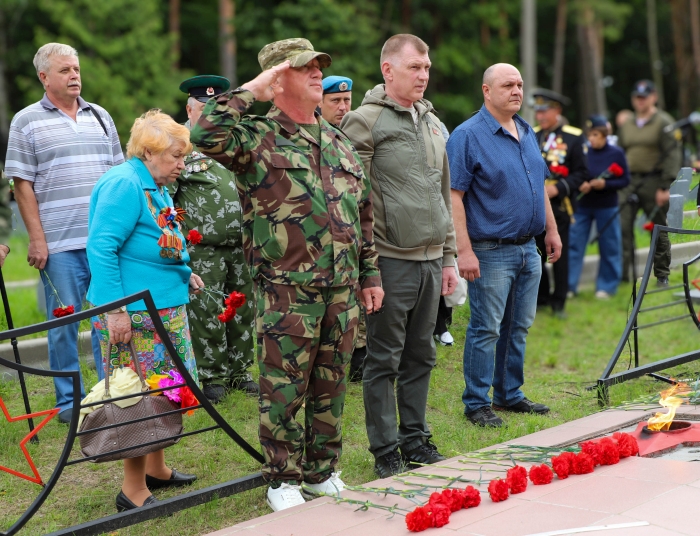 В Клинцах отмечают День партизан и подпольщиков