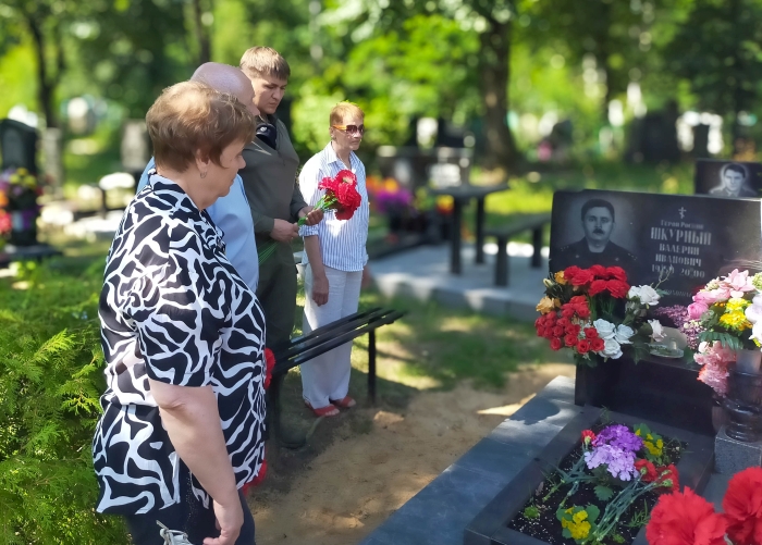 Памяти Валерия Шкурного