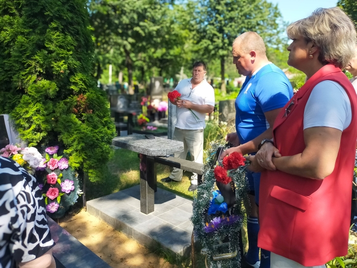 Памяти Валерия Шкурного