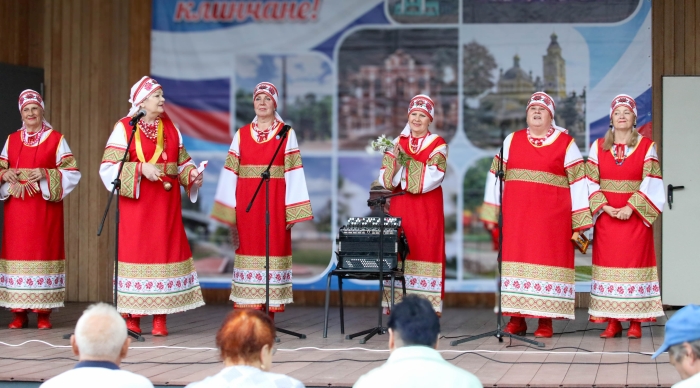 В Клинцах прошли праздничные мероприятия, посвященные «Единому Дню фольклора»