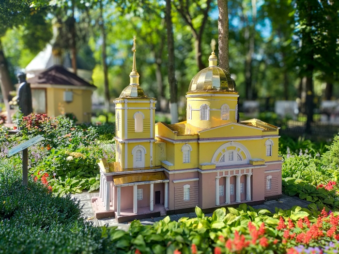 Путешествие в прошлое и настоящее православных храмов Гомельщины