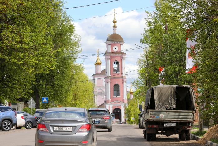 Боровск: где камни помнят молитвы боярыни Морозовой, а звёзды - мечты Циолковского