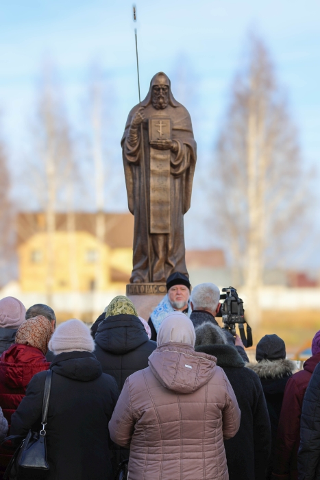 В Займище освятили памятник Александру Пересвету и новые колокола