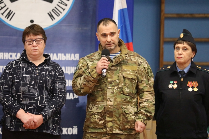В Клинцах прошёл международный турнир по всестилевому каратэ памяти Героя России Олега Ворожанина