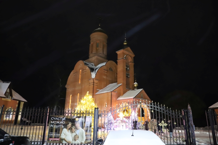 В Клинцовском районе встретили канун Рождества Великим повечерием и освящением кутьи