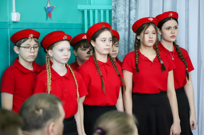 Память героев жива: в Клинцовском районе увековечили имена погибших земляков