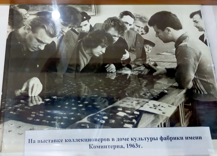 В Клинцовском краеведческом музее открылась выставка «Зажечь сердца – великое призванье»