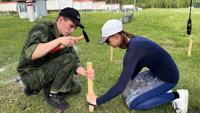 «Сила и доблесть»: клинцовские школьники - серебряные призёры регионального этапа «Зарницы 2.0»