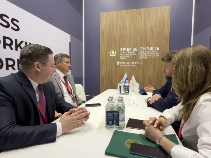 Курс на прагматику и развитие: как врио губернатора Егор Ковальчук представил Брянскую область на ПМЭФ 2026
