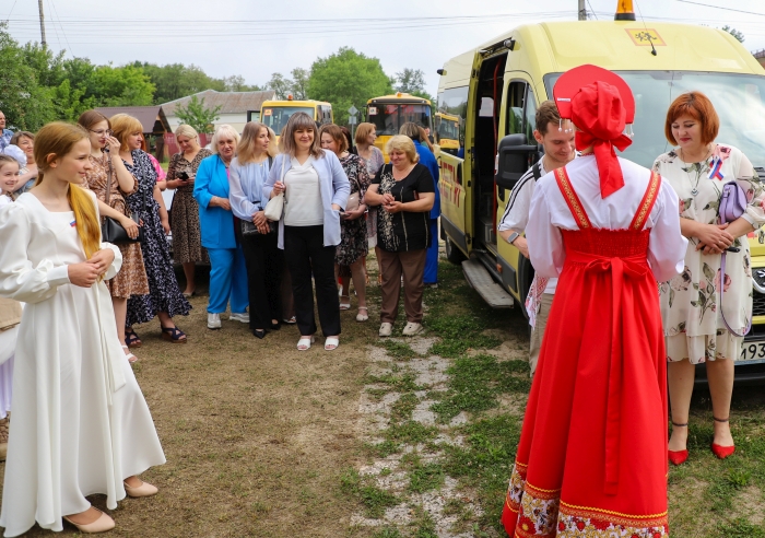 ПЕдинство, гордость и патриотизм: в Клинцовском районе торжественно отметили День России