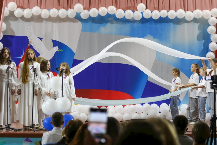 ПЕдинство, гордость и патриотизм: в Клинцовском районе торжественно отметили День России