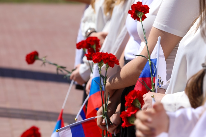«Журавли» над Займищем: в селе открыт мемориал героям Великой Отечественной войны и участников СВО