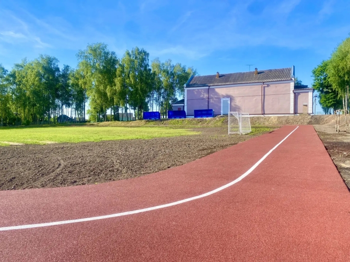 Новые спортивные горизонты: в Клинцовском районе сдан в эксплуатацию стадион!