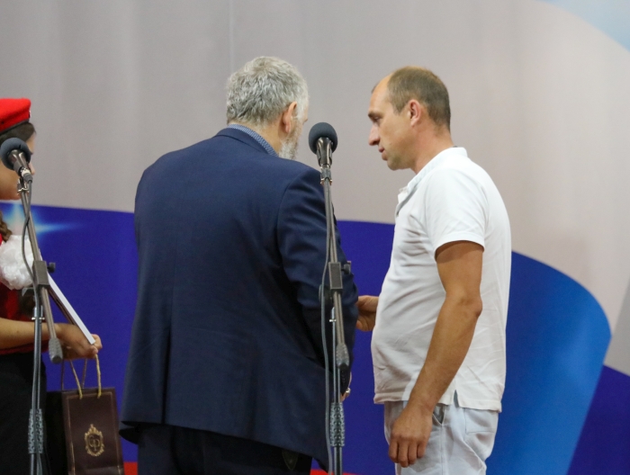 «Они сражались за Родину»: в Клинцовском районе состоялась церемония вручения Орденов Мужества и памятных наградных жетонов