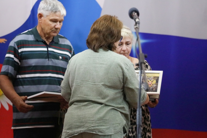 «Они сражались за Родину»: в Клинцовском районе состоялась церемония вручения Орденов Мужества и памятных наградных жетонов