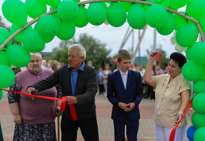 В селе Коржовка-Голубовка торжественно открыли новое общественное пространство