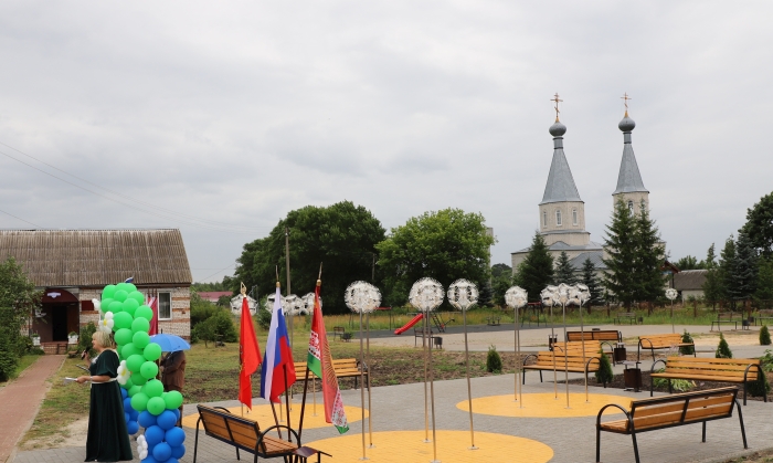 В селе Коржовка-Голубовка торжественно открыли новое общественное пространство