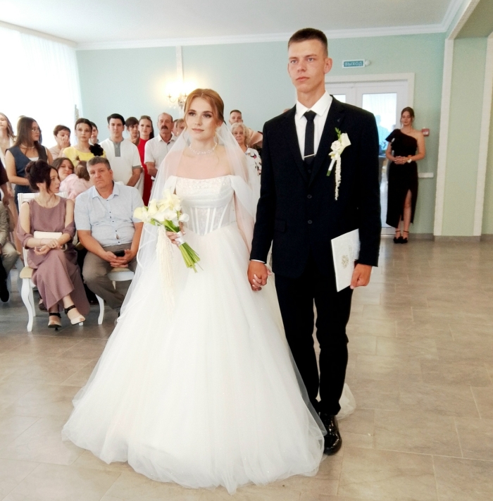 Под звуки «Свадебного марша»