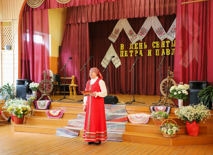 В селе Лопатни отметили народный праздник «Петров день»