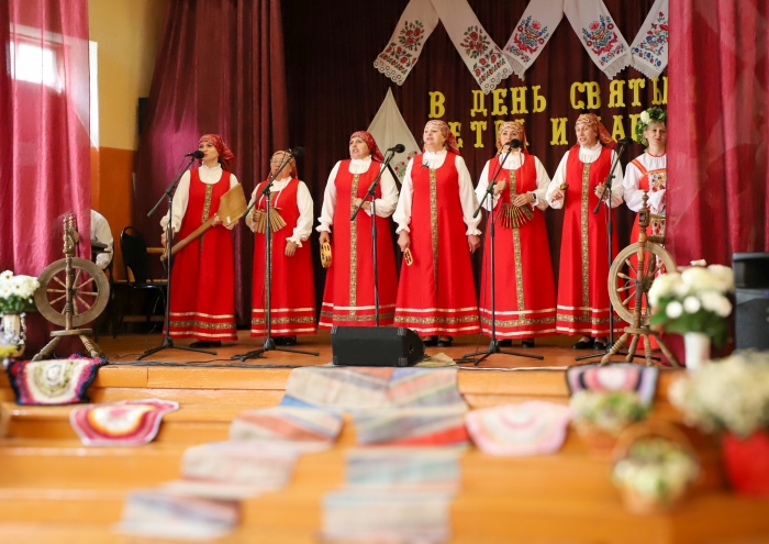 В селе Лопатни отметили народный праздник «Петров день»