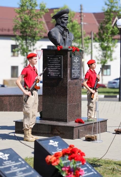 «Никто, кроме нас!» В Клинцах торжественно отметили День Воздушно-десантных войск