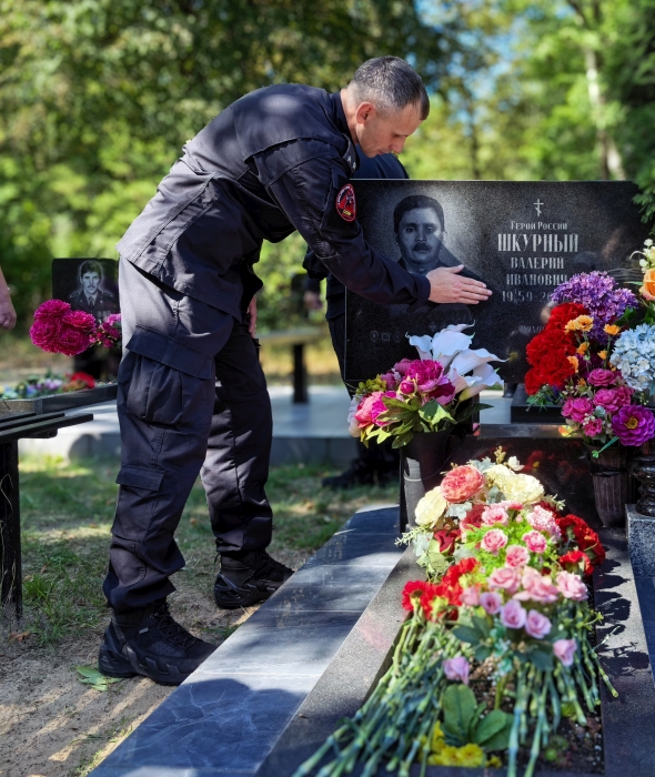 В Клинцах состоялся 25-ый футбольный турнир памяти Героя России Валерия Шкурного
