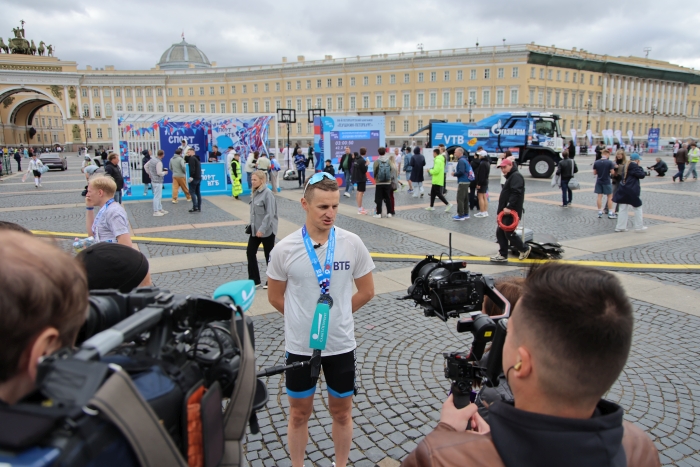 ВТБ наградил победителей 99-го Петербургского марафона «Пушкин–Петербург»