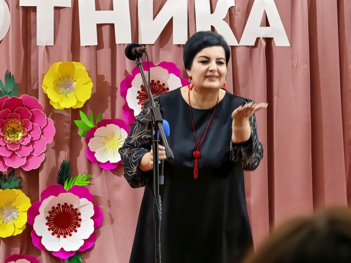 В Клинцовском районе чествовали педагогов, воспитателей и ветеранов педагогического труда