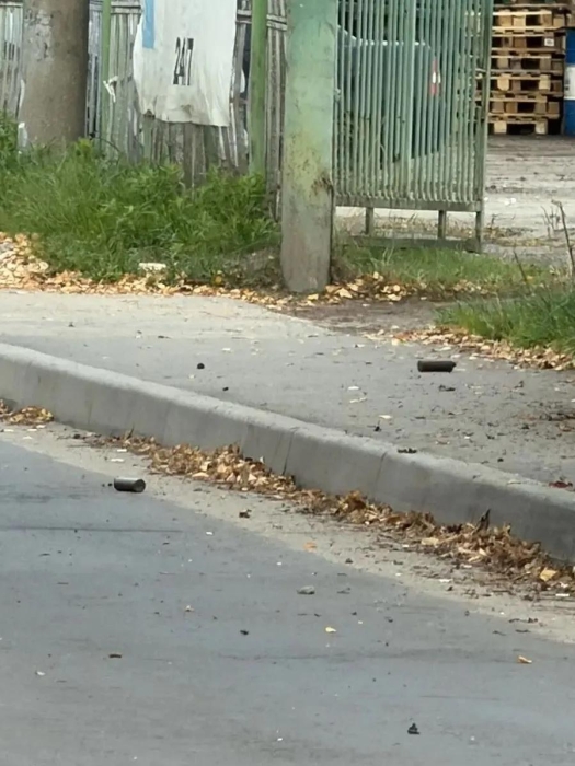 В Брянске сброшено большое количество взрывчатых устройств по территории трех школ и 17 детских садов