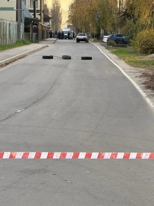 В Брянске сброшено большое количество взрывчатых устройств по территории трех школ и 17 детских садов