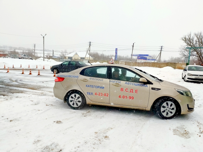 Автошкола в Клинцах после переезда: современные классы и удобное расположение