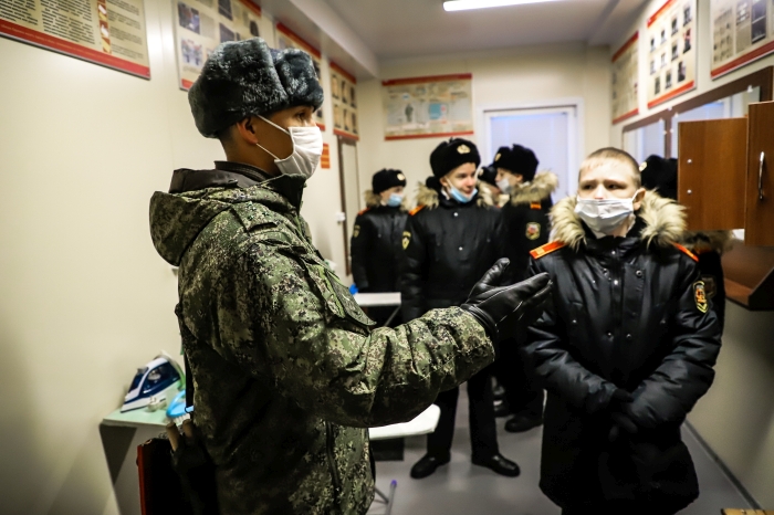Кадеты Клинцовской кадетской школы «Юный спасатель» посетили воинскую часть