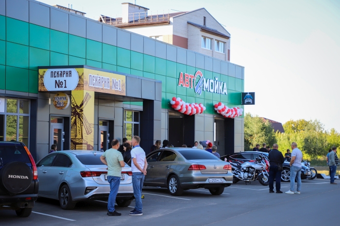 В Клинцах открылась автомойка «Akva Stil»