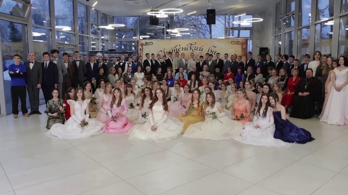 Клинчане приняли участие в «Сретенском балу 2024» в Новозыбкове