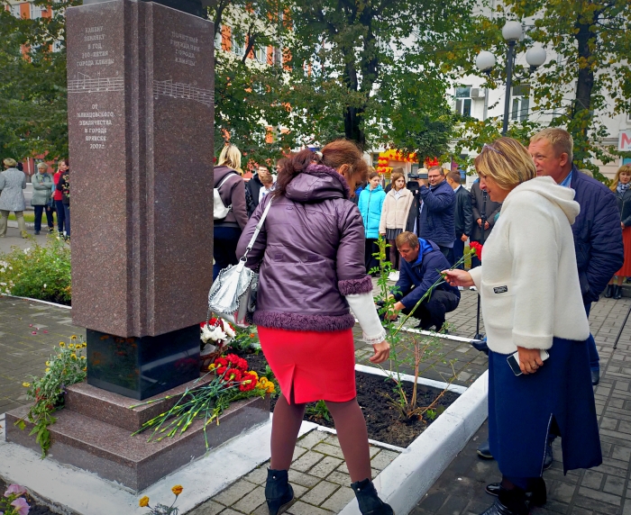 В Клинцах отметили 96-летие со дня рождения народного артиста СССР Евгения Беляева
