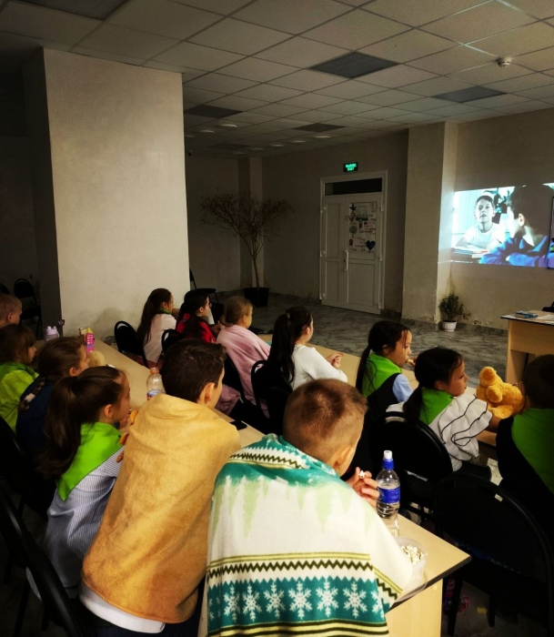 В Клинцах воспитанники воскресной школы посмотрели детский православный фильм «Щенок»