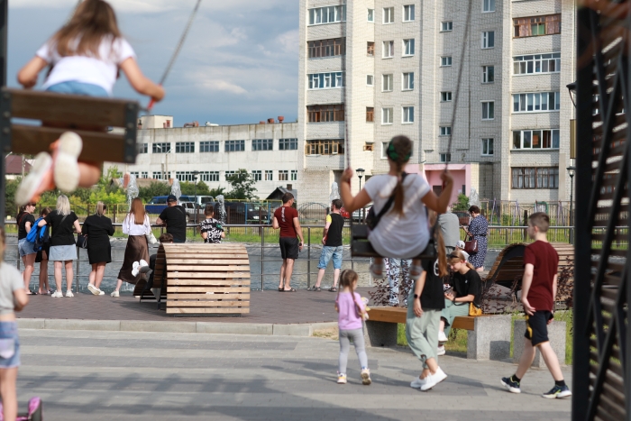 В Клинцах проходят праздничные мероприятия, посвященные Дню семьи, любви и верности