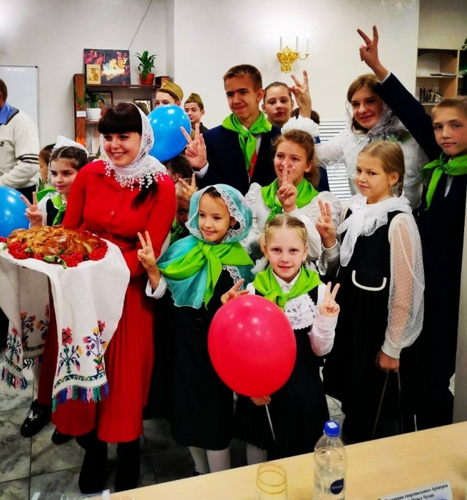 Воспитанница воскресной школы Богоявленского кафедрального собора заняла первое место в детском епархиальном конкурсе чтецов