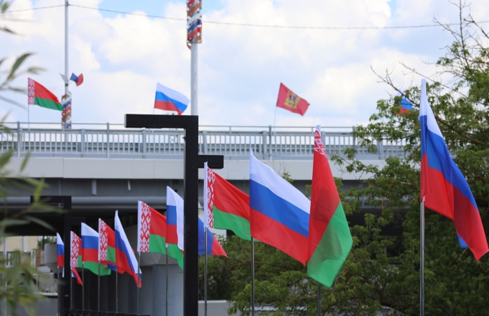 Гомельская vs Брянская области: соседи, партнёры, конкуренты? Сравниваем два региона