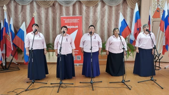 В Клинцовском районе прошло торжественное мероприятие «Флаг моего государства»