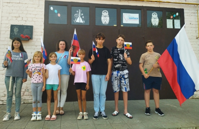 В Клинцовском районе прошла акция «Бело-сине-красные сердца»