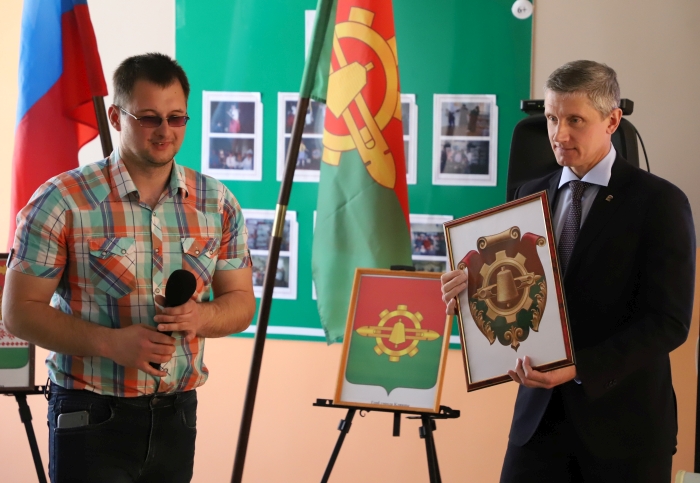 В Клинцах открылась выставка «Геральдические символы Клинцовской земли и соседей»