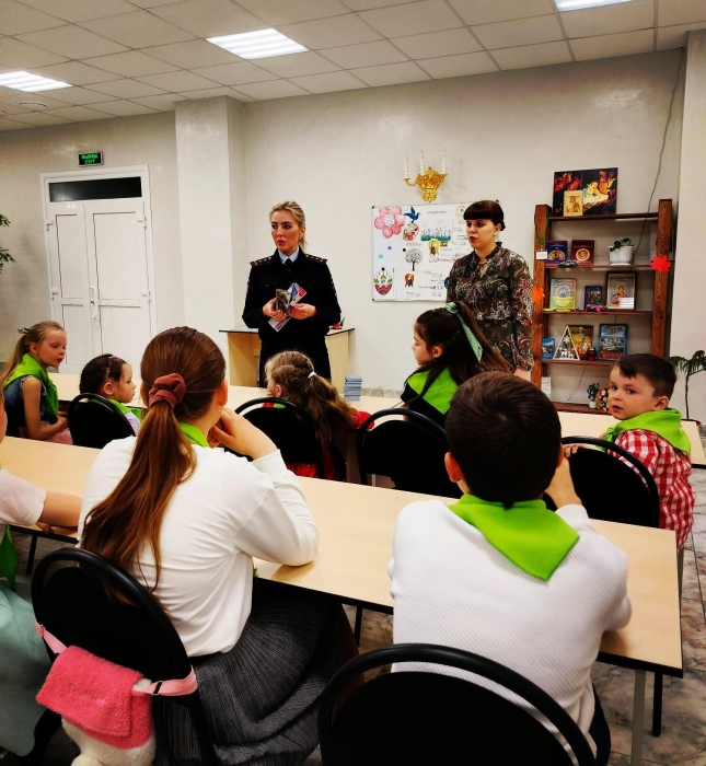 Госавтоинспекции г.Клинцы с воспитанниками воскресной школы провели профилактическое мероприятие «Не нарушай ПДД»