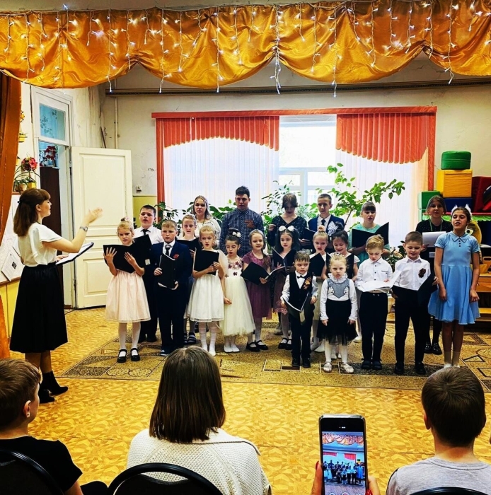 В Клинцах проходит набор детей  в воскресную школу при Богоявленском соборе