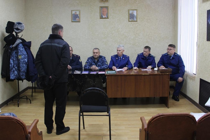 Исполняющий обязанности прокурора области Игорь Таратонов проверил состояние законности в клинцовской колонии